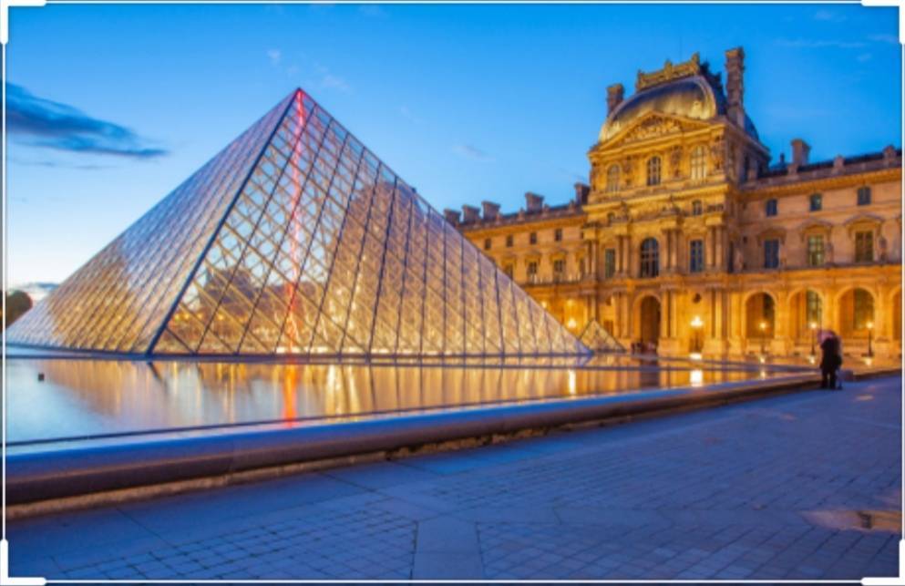 Place Museo del Louvre