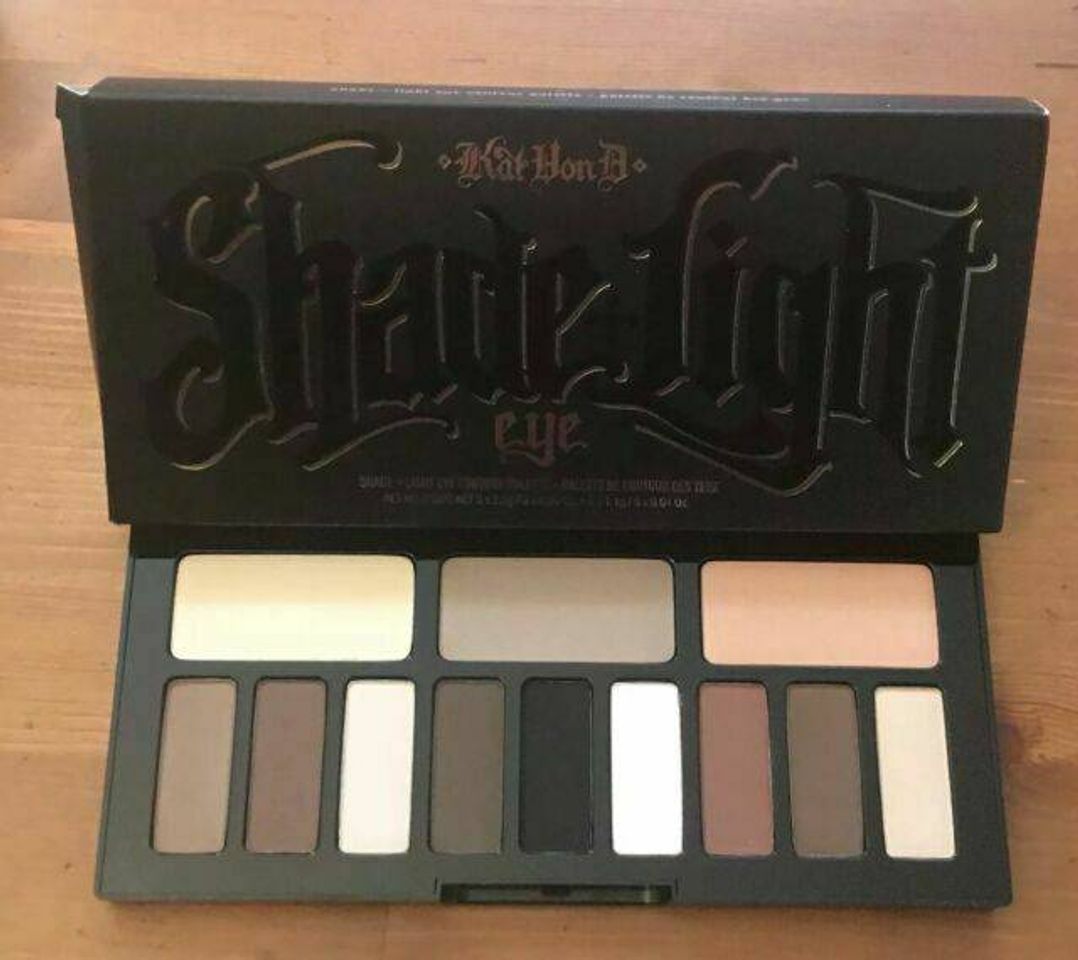 Beauty Paleta sombras de ojos, Shade + Light, de  Kat Von D