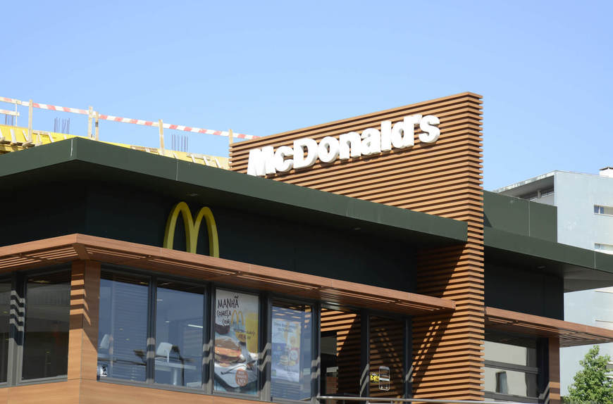 Restaurants McDonald's - LeiriaDrive