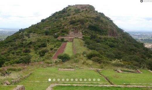 Zona Arqueológica Tetzcotzinco