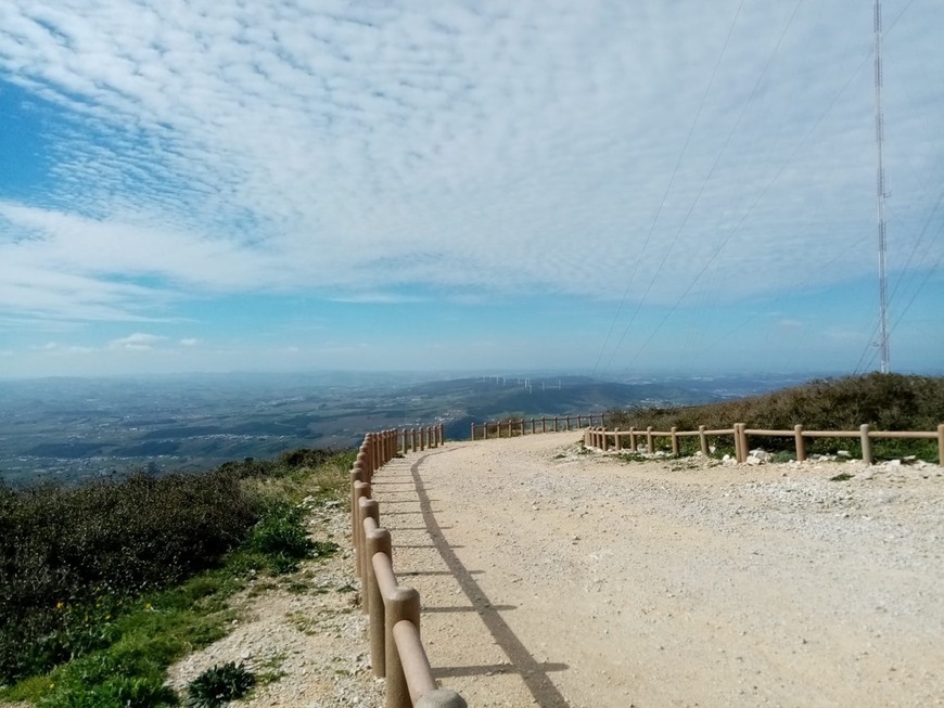 Place Serra de Montejunto