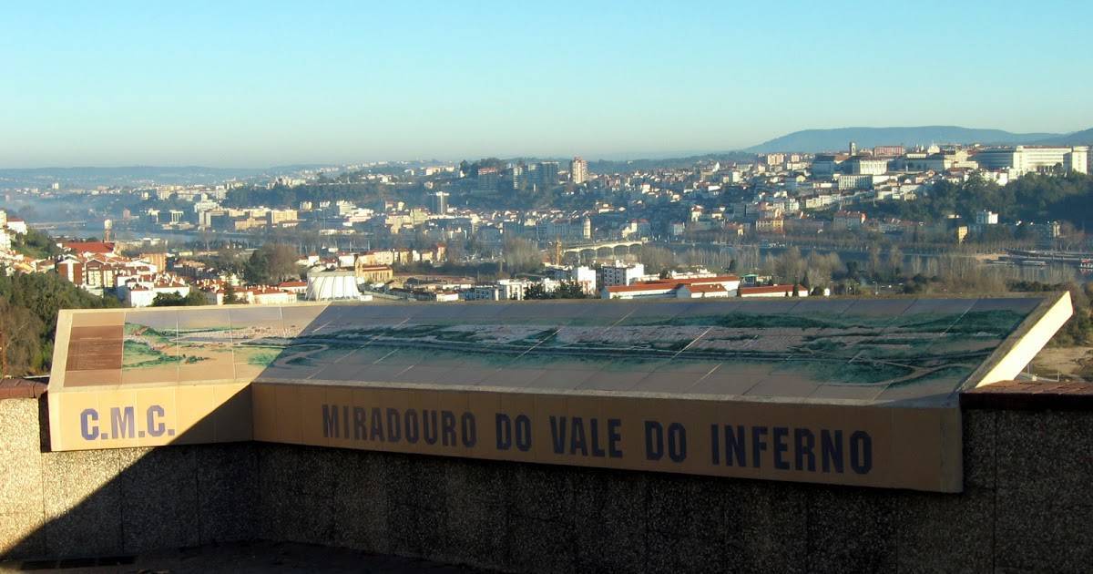 Place Miradouro do Vale do Inferno
