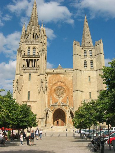 Catedral basílica de Nuestra Señora y San Privado