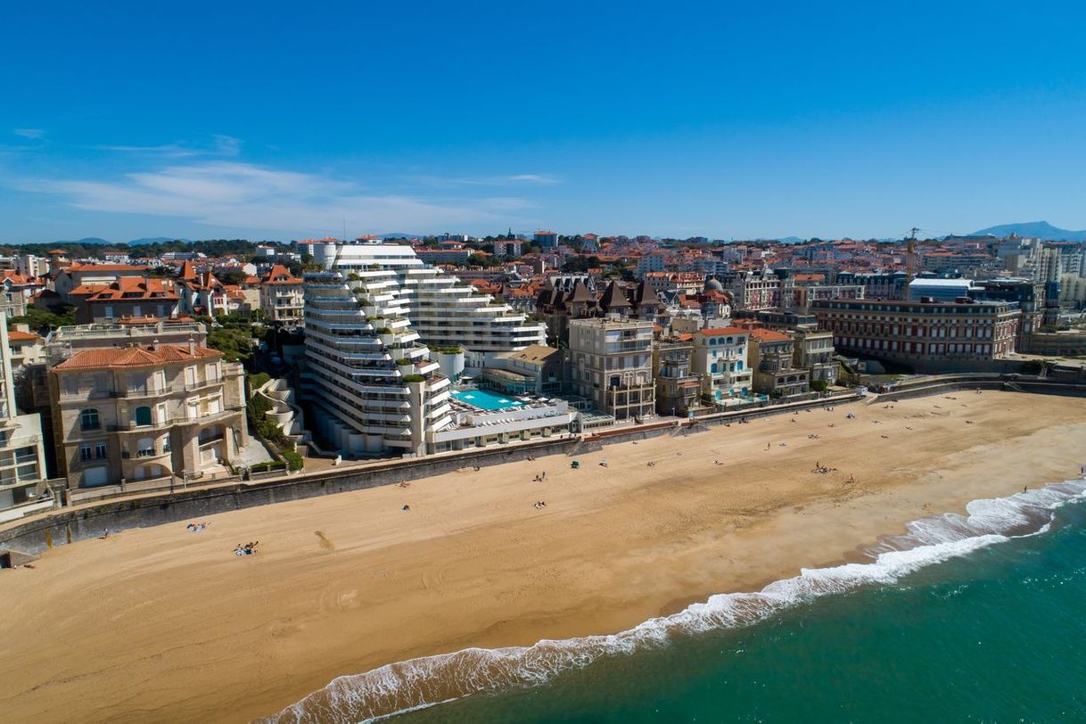 Lugar Hôtel Sofitel Biarritz Le Miramar Thalassa sea & spa