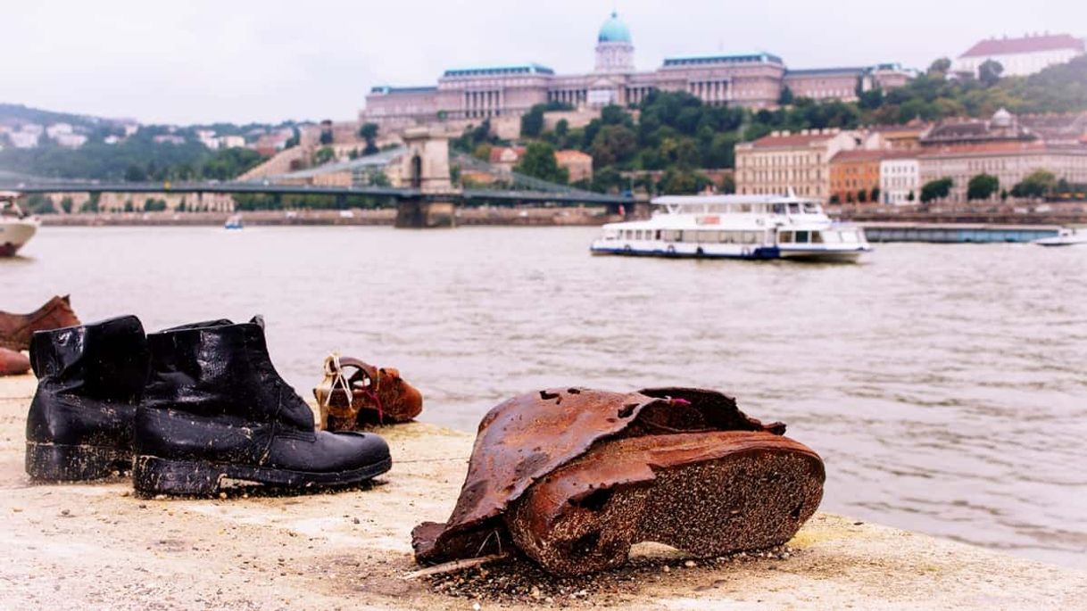 Place Monumento de los zapatos