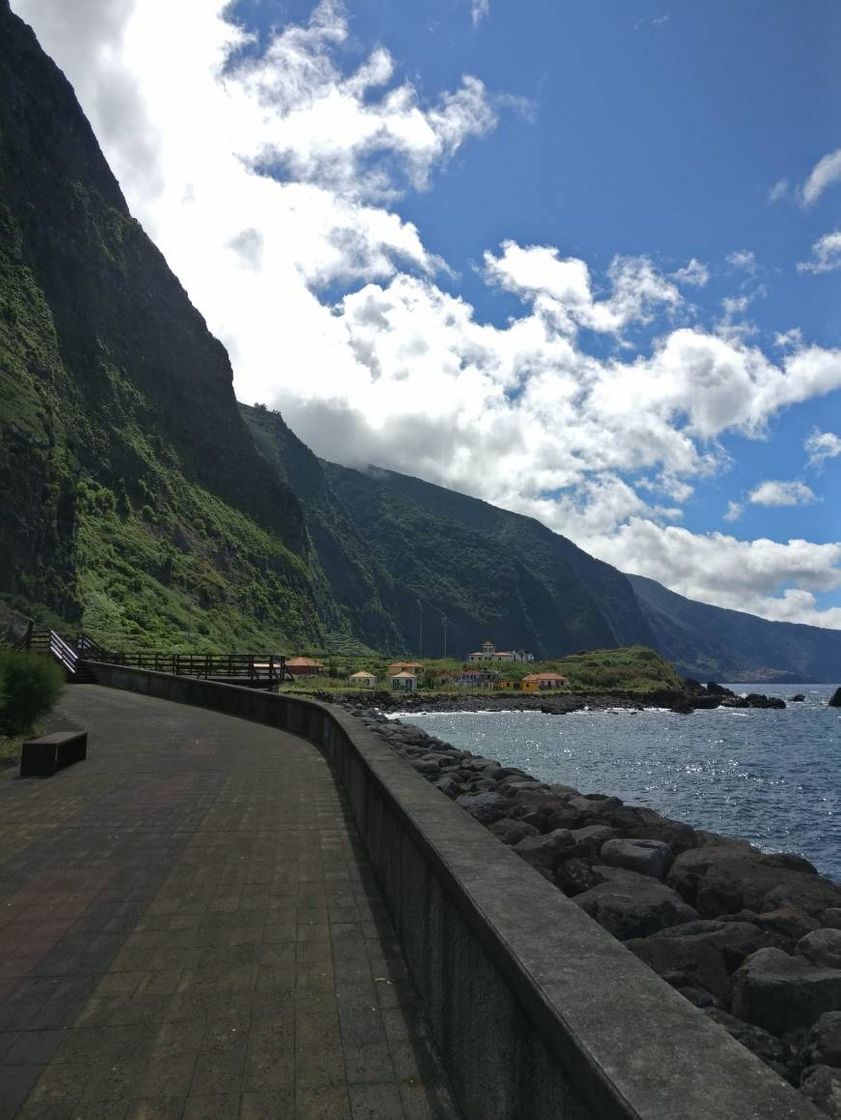 Place São Vicente - Pormenade