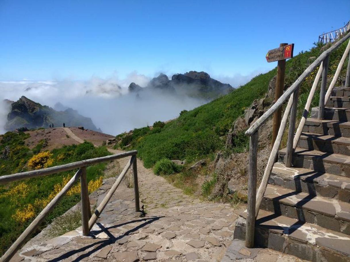 Social Miradouro do Pico do Areeiro