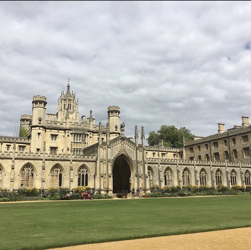 Lugar St John's College