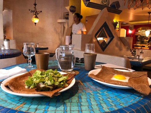 La Creperie Saint Germain - 33 rue Saint Andre des Arts, 75006 ...