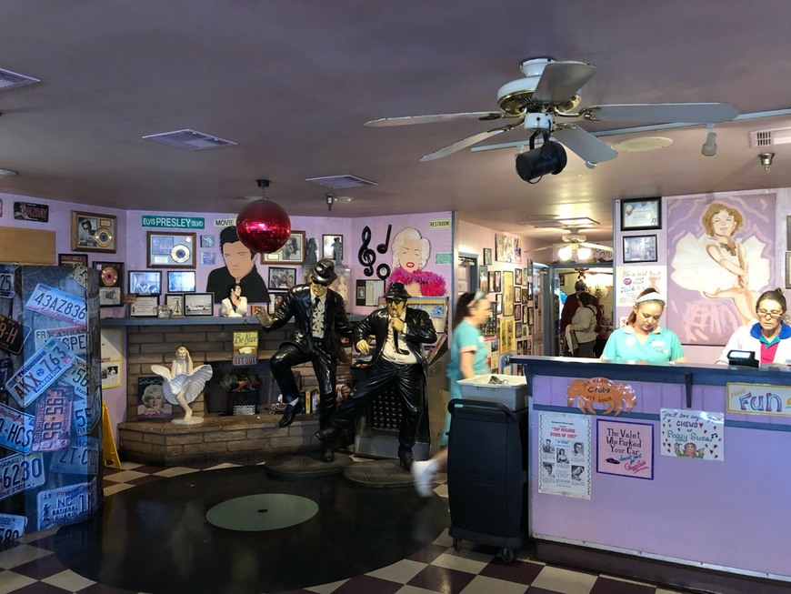 Restaurants Peggy Sue's 50's Diner