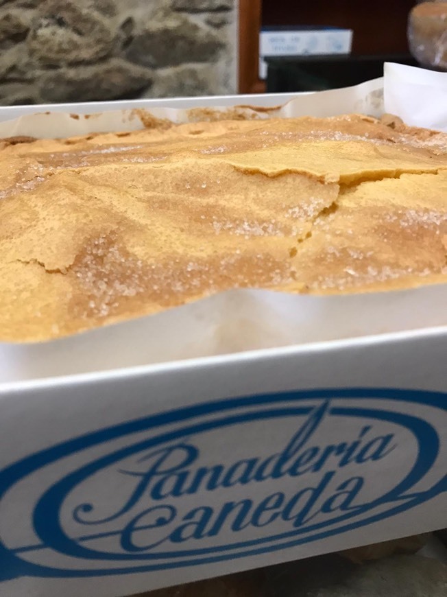 Social PANADERÍA CANEDA - Puebla De Trives, Galicia, Spain ...