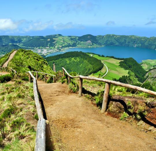 Place Pico do Carvão