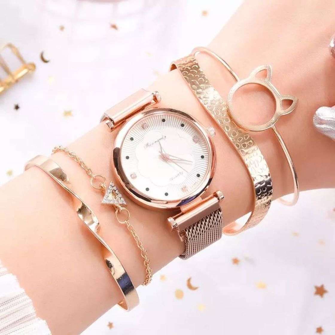 Moda Set Reloj y Pulseras