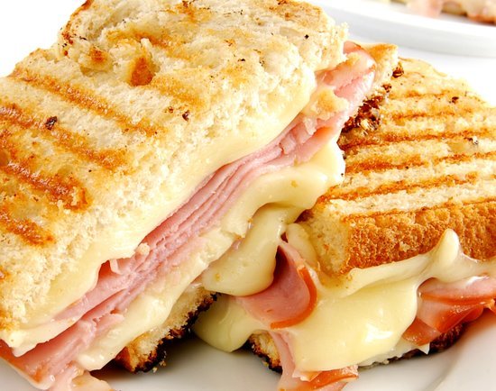 Fashion Ham and Cheese Melt (Tosta Mista) -