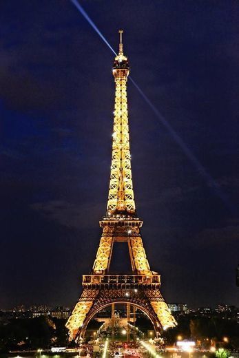 Torre Eiffel