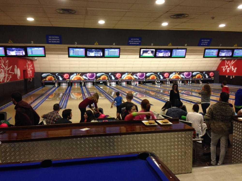 Lugar Bowling Pedralbes