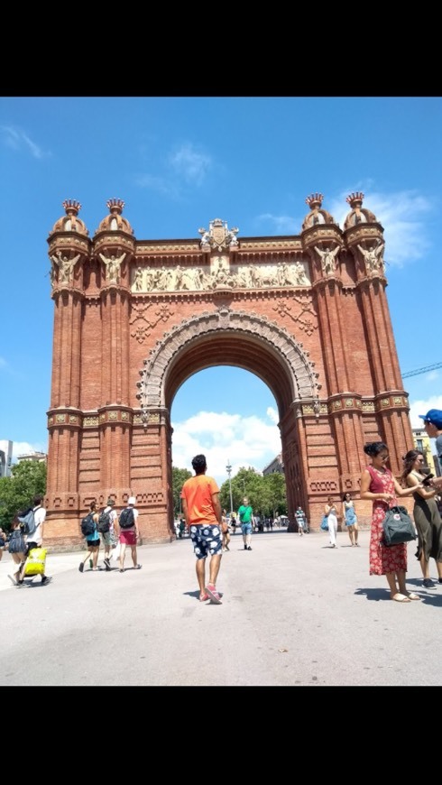 Lugar Arc de Triomf