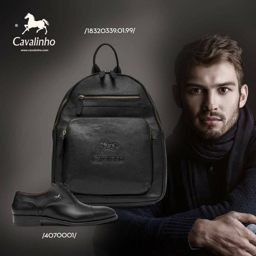 Moda Mochila e Sapatos Cavalinho para Homem