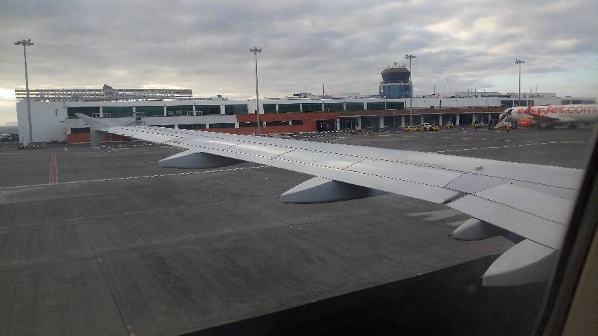 Lugar Aeroporto da Madeira