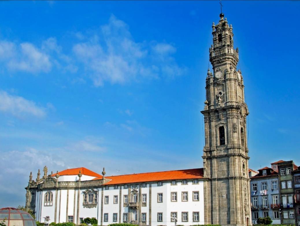 Place Clérigos Tower