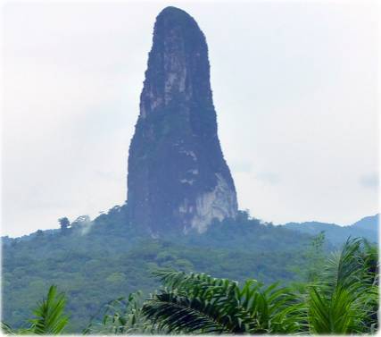 Lugar Pico de São Tomé