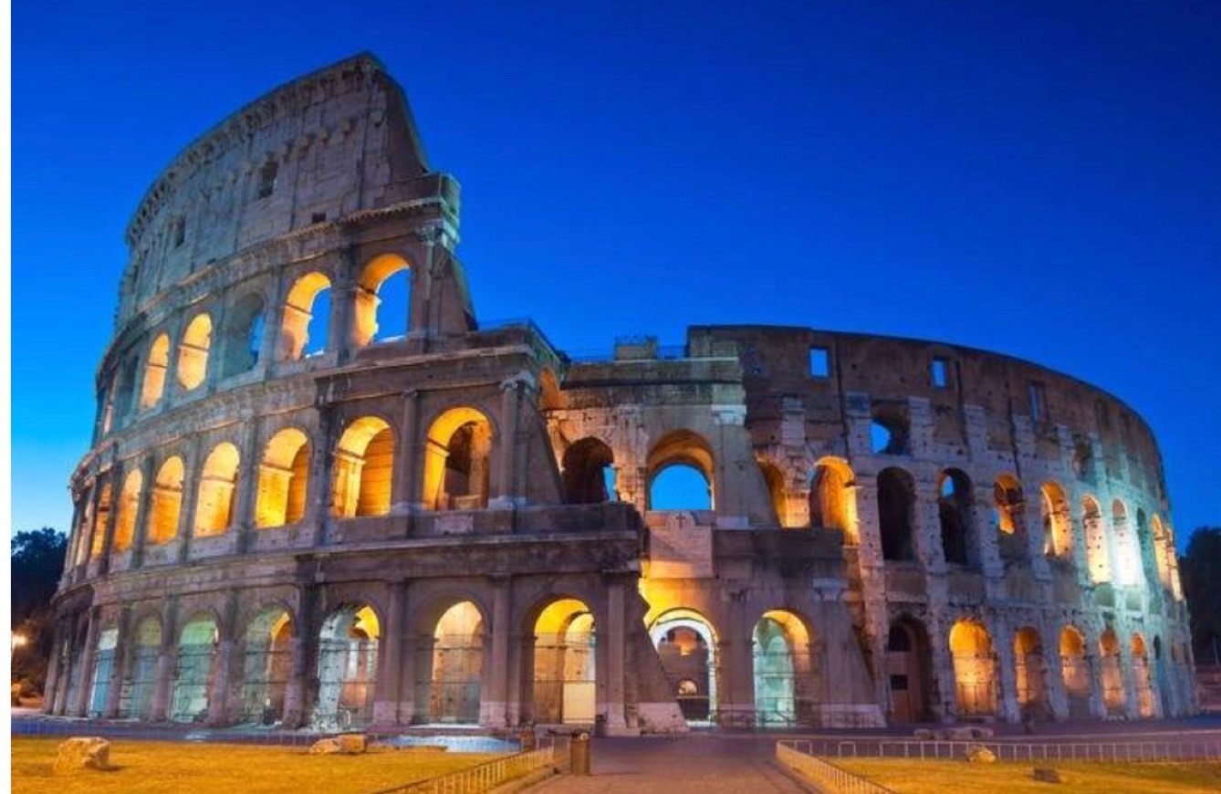 Moda • colosseo ✨