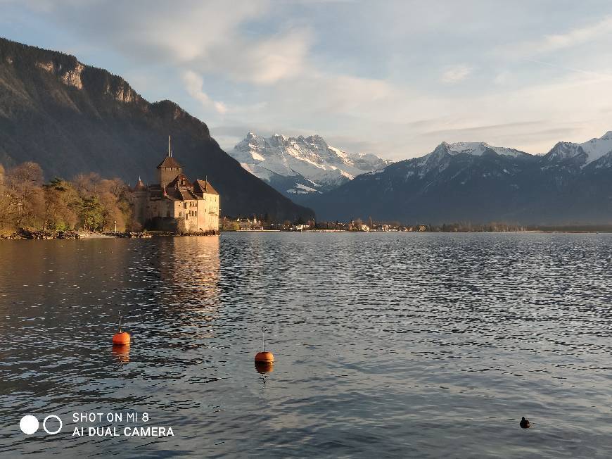 Place Château de Chillon