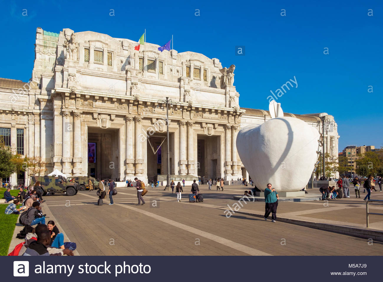 Lugar Milano Centrale Railway Station