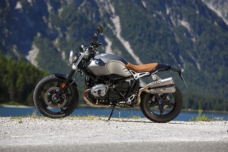 Social BMW R Nine T Scrambler 