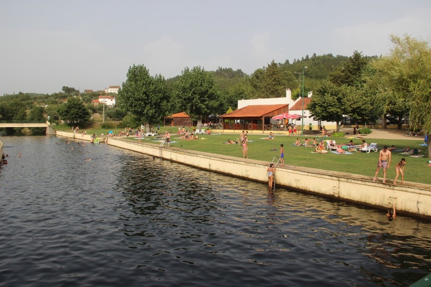 Lugar Bar Restaurante da Praia Fluvial Aldeia Ruiva