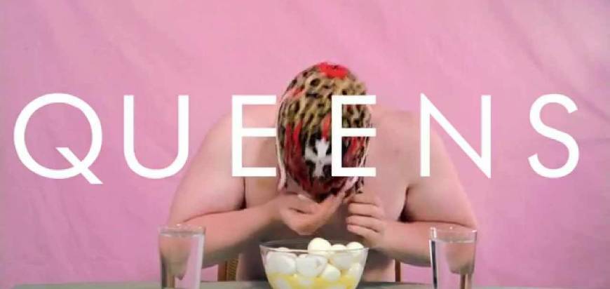 Music IDLES - QUEENS - YouTube