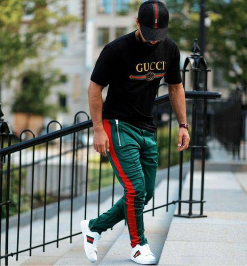 Conjunto da Gucci 