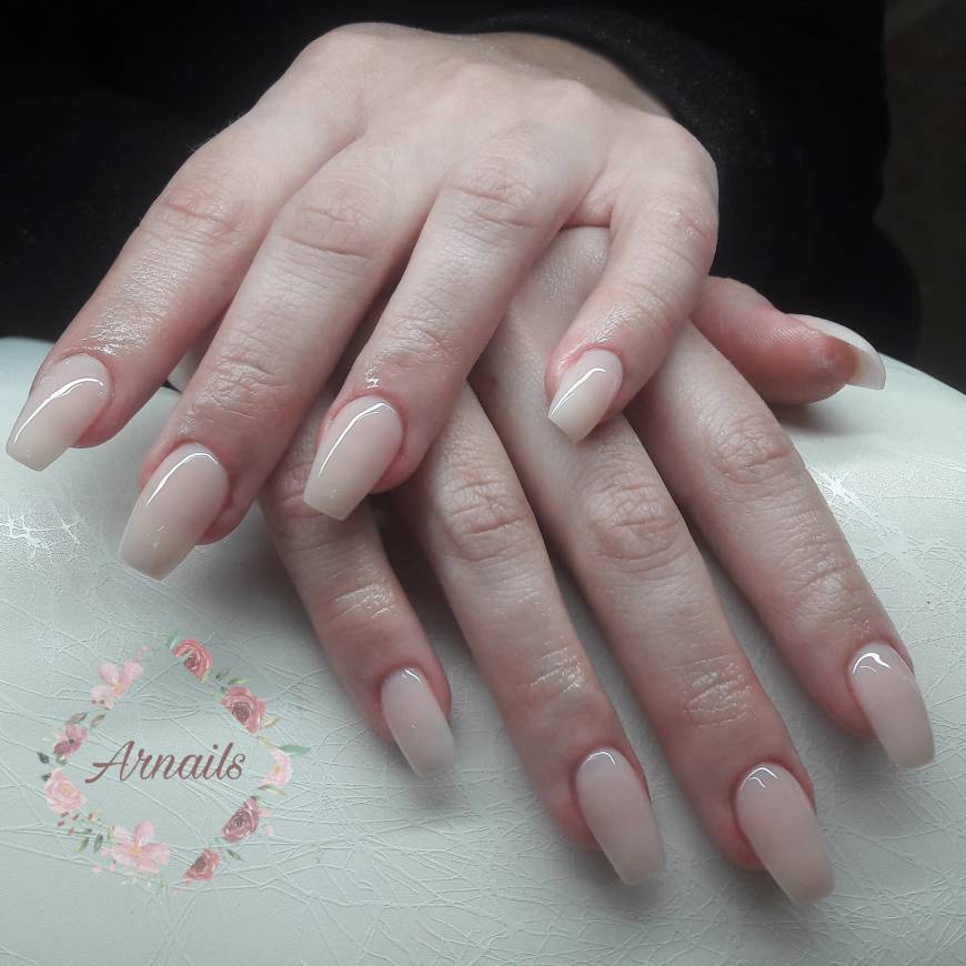 Fashion Simple nails