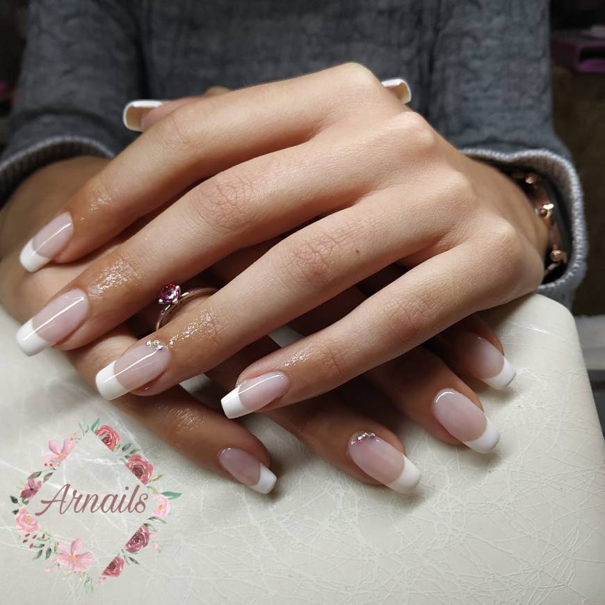 Fashion French nails