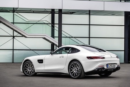 Moda Mercedes AMG-GT 2019