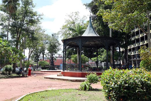 Praça Dom Pedro II - Manaus