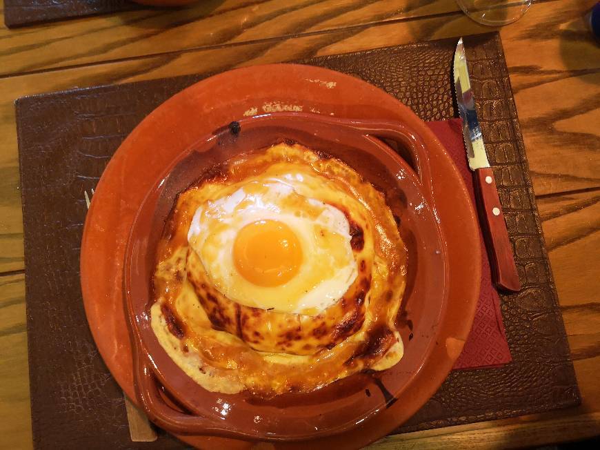 Restaurantes Barril - Francesinha da pita 