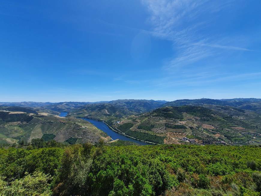 Lugar Miradouro São Leonardo de Galafura