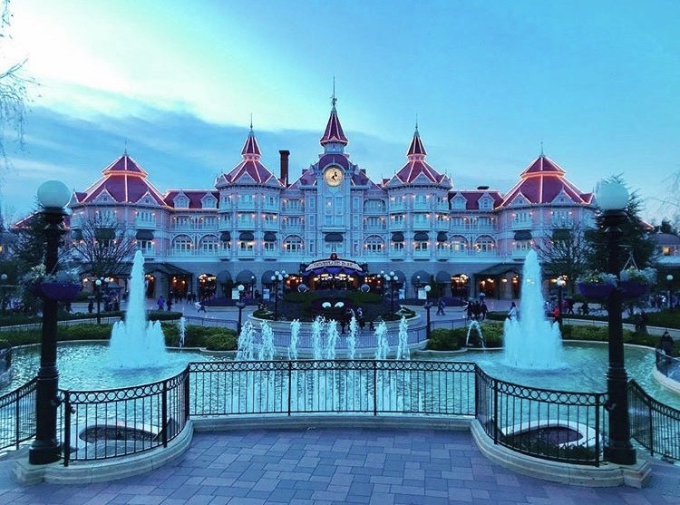 Place Hotel Disneyland