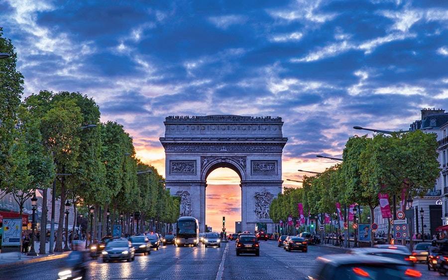 Place Arco de Triunfo de París