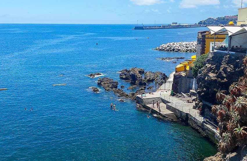 Place Praia da Barreirinha