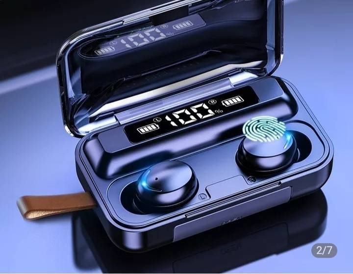 Earbuds