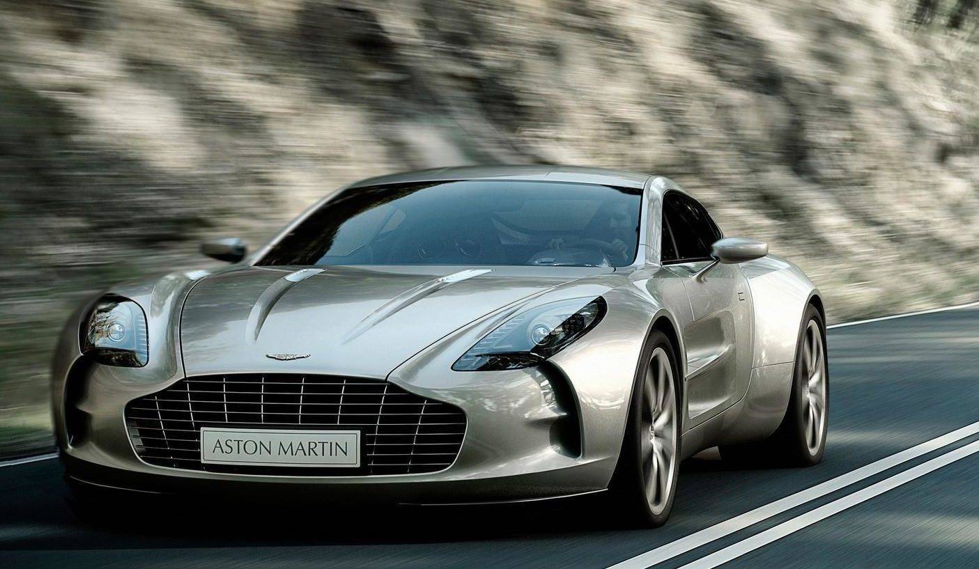 Moda Aston Martin One-77