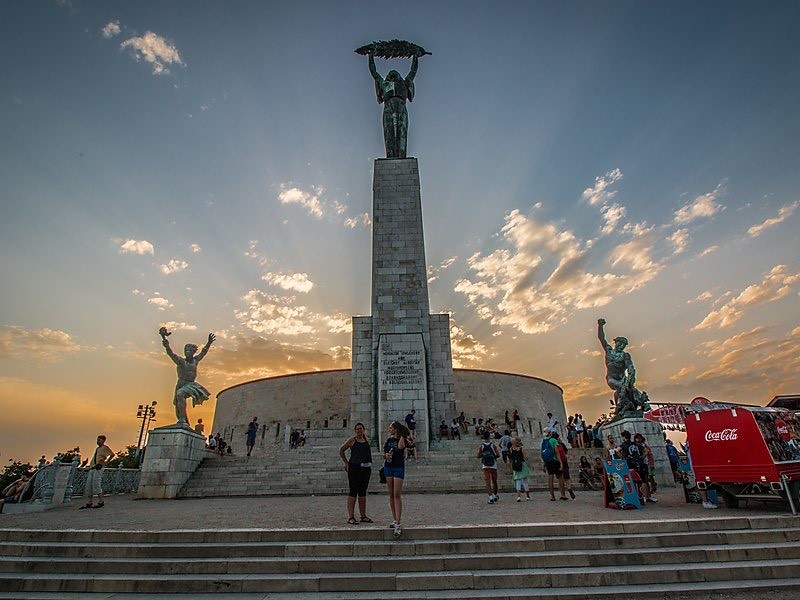 Lugar "Felszabadulási" emlékmű