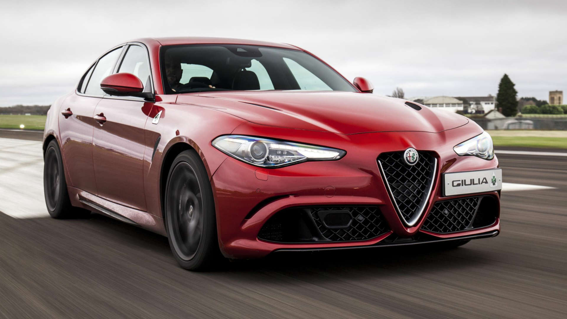 Product Alfa Romeo Giulia Quadrifoglio