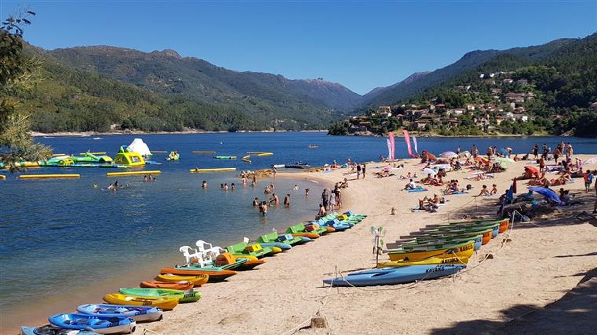 Place Praia fluvial de Alqueirão