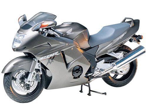 Tamiya 300014070 - Maqueta de Moto Honda CBR110XX Super Blackbird