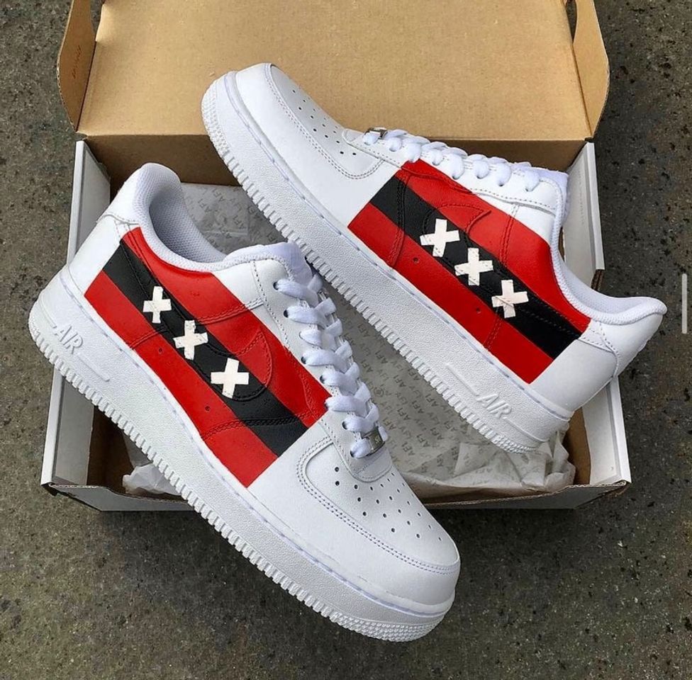 Social NIKE 0.30