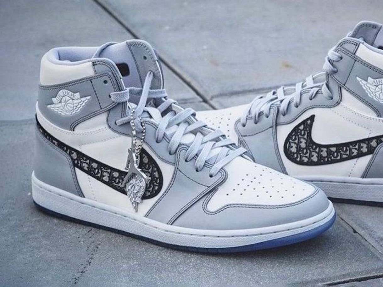Social Jordan 1 dior
