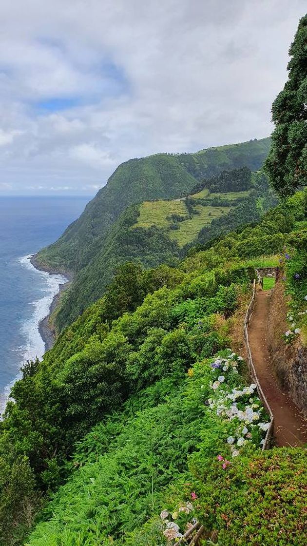 Place Ponta do Sossego Viewpoint and Garden